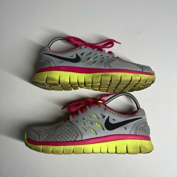 Nike Flex 2013 Run Women's Size 6 Pink/Yellow/Gray Shoe's 580440-015 - Picture 7 of 8